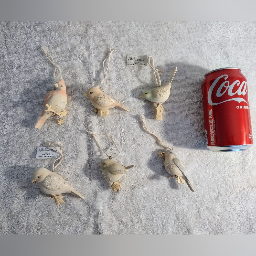 NEW Foundations by Enesco 6 birds
